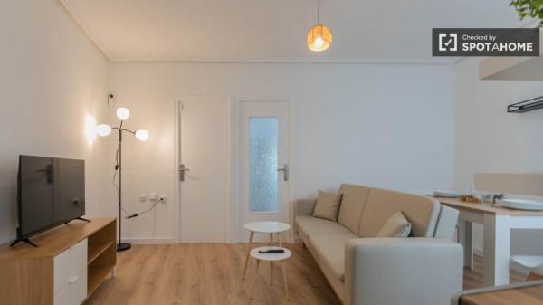 Apartamento de 1 dormitorio en alquiler en Benimaclet, Valencia