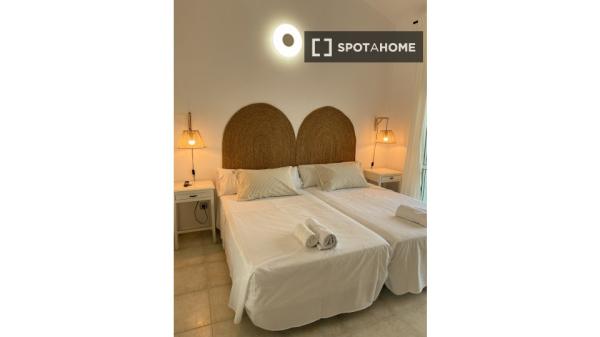 Apartamento completo de 3 dormitorios en Andalucía