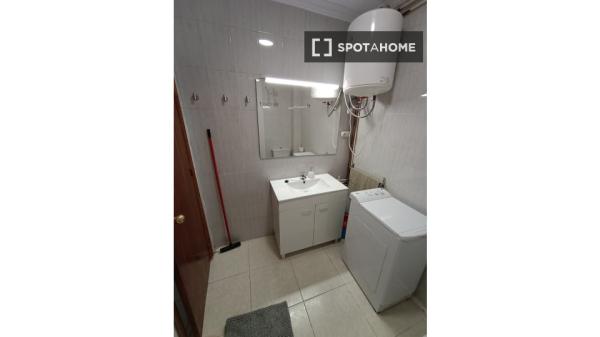 Apartamento entero de 3 dormitorios en Sevilla