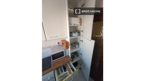 Apartamento entero de 3 dormitorios en Sevilla