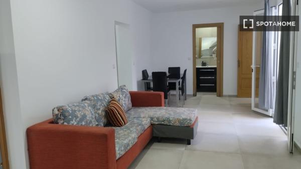 Quarto para alugar em apartamento de 4 quartos em Son Canals, Palma