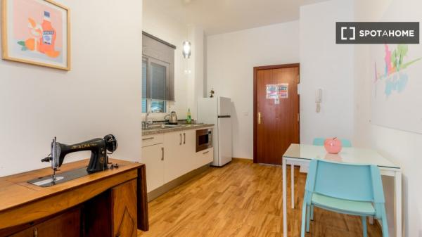 Apartamento de 1 quarto para alugar em Triana, Sevilha