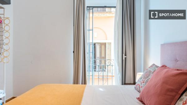 Apartamento de 1 quarto para alugar em Triana, Sevilha