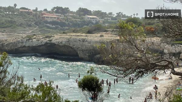 Intero appartamento con 2 camere da letto a Cales de Mallorca