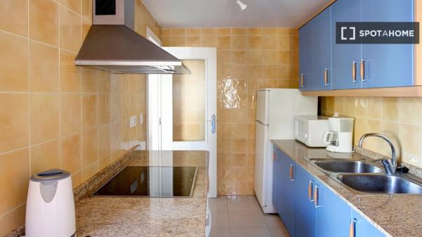 Apartamento inteiro de 2 quartos em Denia