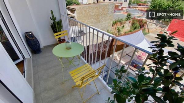 Apartamento de 2 dormitorios en alquiler en L'Eixample, Valencia