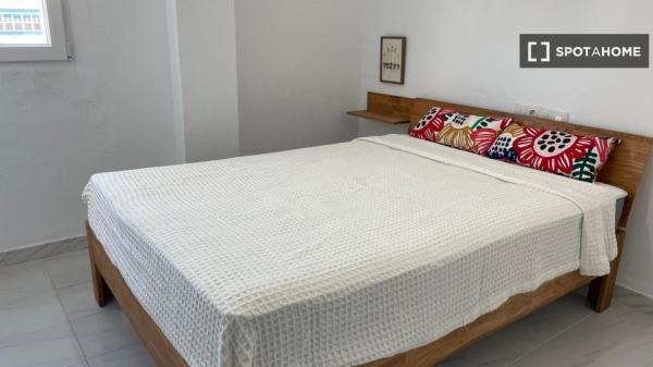 Apartamentos de 3 Habitaciones en Cádiz en Paseo Maritimo.