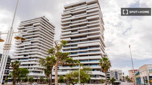 Se alquila piso tipo estudio en Pol. Ind. La Térmica, Málaga