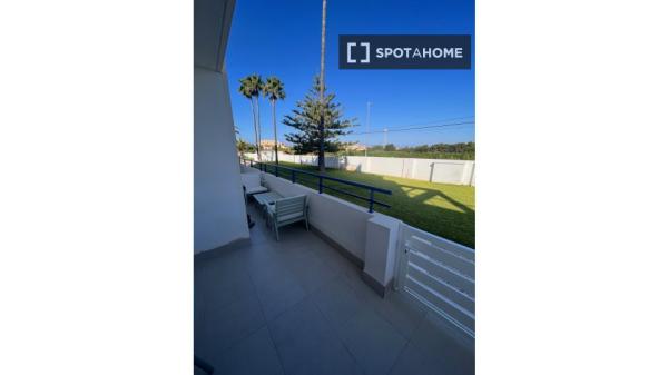 Apartamento de 2 habitaciones en Dénia, Alicante