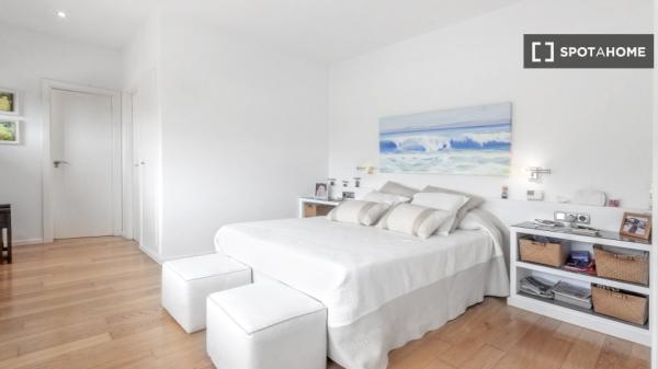 Apartamento de 5 quartos para alugar em Jávea, Alicante