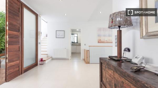 Appartement de 5 chambres à louer à Jávea, Alicante