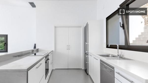 Apartamento de 2 quartos para alugar em Jávea, Alicante