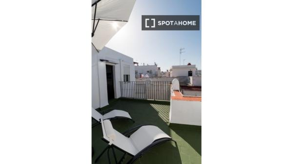 Apartamento completo de 2 habitaciones en Cádiz