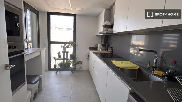 Piso en alquiler de 2 habitaciones en Malilla, Valencia