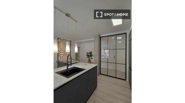 Apartamento completo de 3 quartos em Sevilla