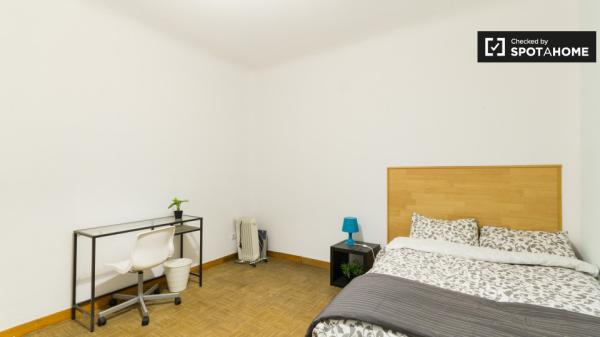 Compartir un apartamento de 9 dormitorios en Puerta del Sol, Madrid