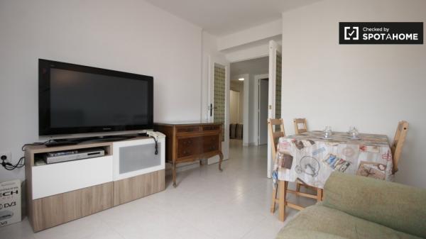 Comparte un apartamento de 2 dormitorios en Sant Martí, Barcelona