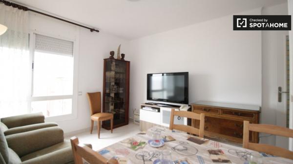 Comparte un apartamento de 2 dormitorios en Sant Martí, Barcelona