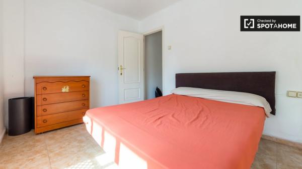 Bonne chambre, appartement de 3 chambres, Camins al Grau, Valence