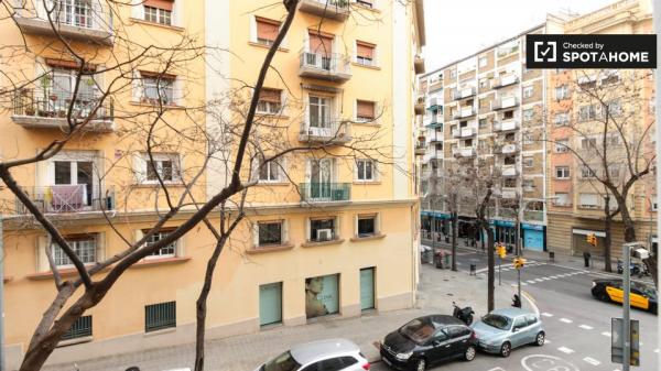 Einzelzimmer zu vermieten, 4-Zimmer-Wohnung, Horta-Guinardó