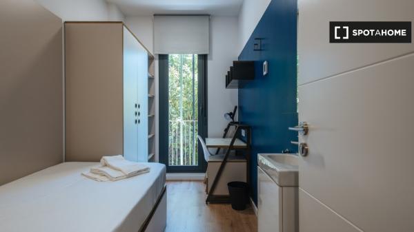 Se alquila habitación cerca de Campus Reina Mercedes, Sevilla