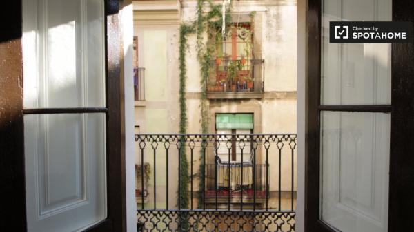 Habitación moderna en apartamento de 7 dormitorios en El Born, Barcelona