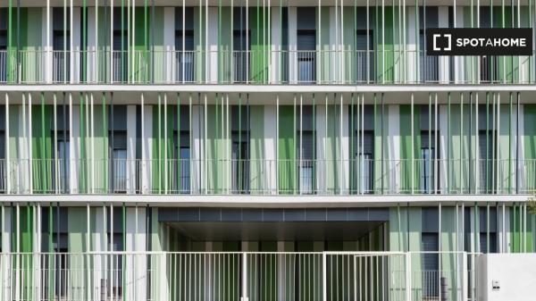 Se alquila habitación cerca de Campus Reina Mercedes, Sevilla