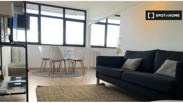 Apartamento de 1 dormitorio en alquiler en Les Corts, Barcelona