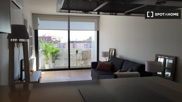 Apartamento de 2 dormitorios en alquiler en Sarrià-Sant Gervasi