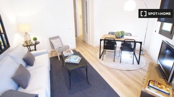 Elegante apartamento de 2 dormitorios en alquiler en l'Eixample Esquerra