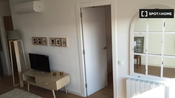 Apartamento de 2 dormitorios en alquiler en Sarrià-Sant Gervasi