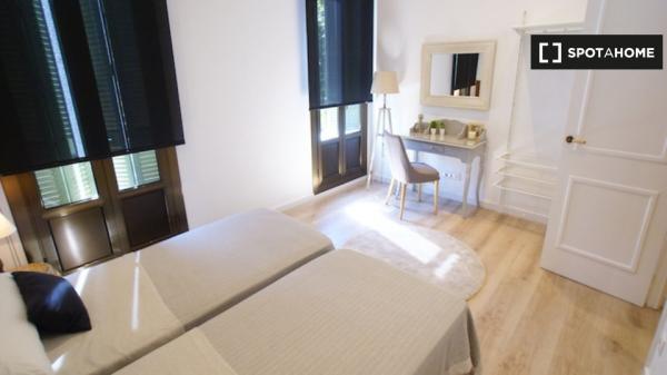 Elegante apartamento de 2 dormitorios en alquiler en l'Eixample Esquerra