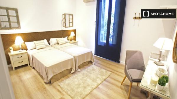 Elegante apartamento de 2 dormitorios en alquiler en l'Eixample Esquerra