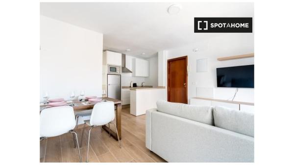 Apartamento de 2 quartos para alugar em Sevilha