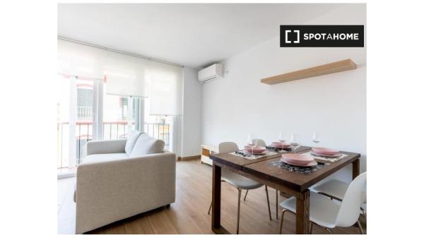 Apartamento de 2 quartos para alugar em Sevilha