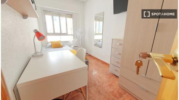 Habitación en piso compartido en valència