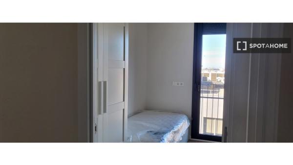 Apartamento entero de 2 dormitorios en Barcelona.