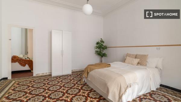 Zimmer zur Miete in 4-Zimmer-Wohnung in Barcelona