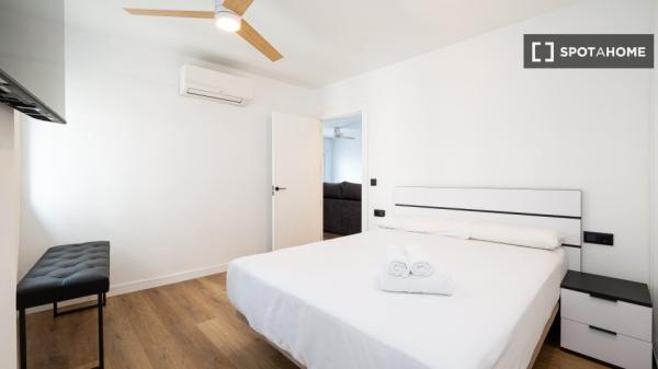 Apartamento completo de 2 dormitorios en Málaga