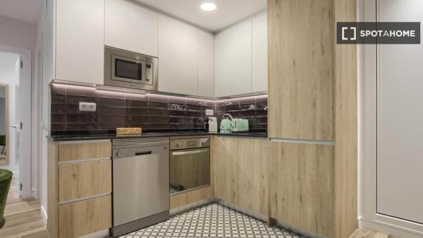 Apartamento de 2 dormitorios en alquiler en Hortaleza, Madrid