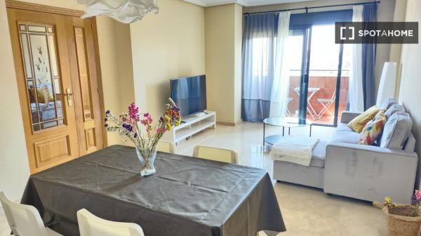 Piso de 4 habitaciones en alquiler en Campanar, Valencia