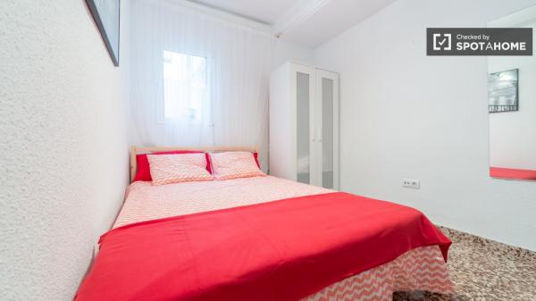 Begrüßungszimmer in einer Wohngemeinschaft in Jesus, Valencia