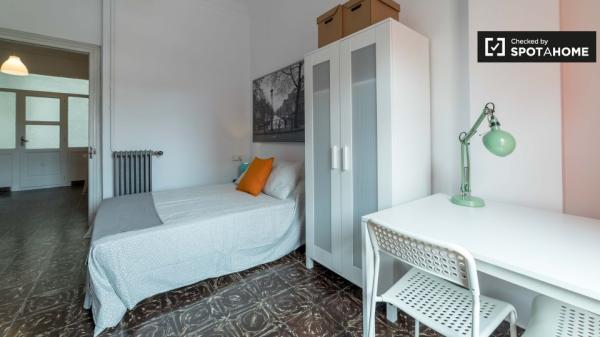 Acogedora habitación en alquiler, apartamento, Extramurs, Valencia