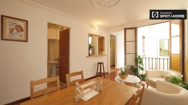 Se alquila habitación, apartamento de 4 dormitorios, L'Esquerra de l'Eixample