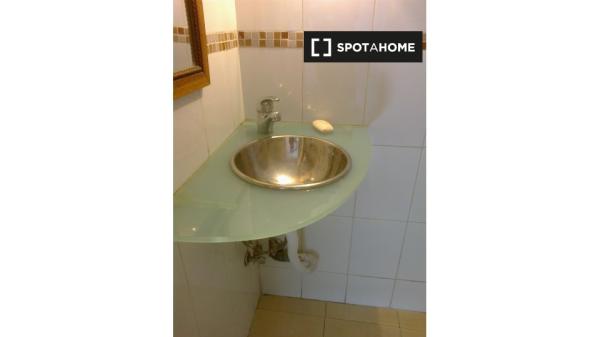 Studio apartment in Santander