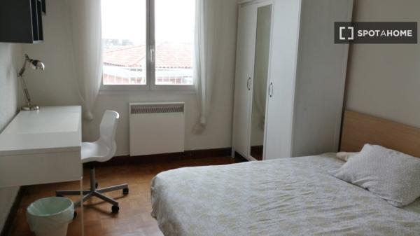 Habitación en piso compartido en Pamplona