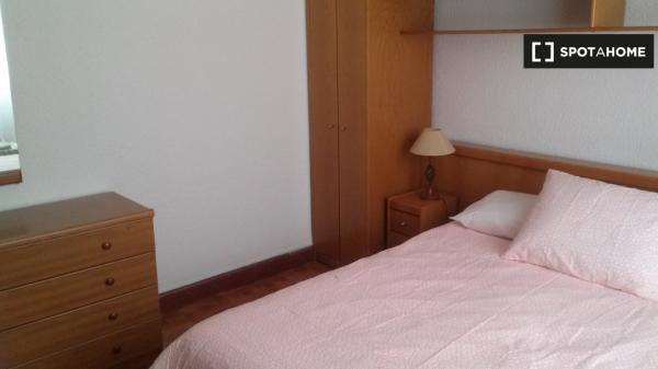 Zimmer in Wohngemeinschaft in Pamplona