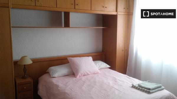 Quarto em apartamento compartilhado em Pamplona