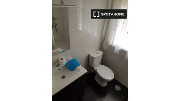 Quarto em apartamento compartilhado em Alcala De Henares