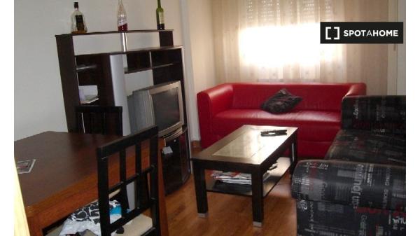 Habitación en piso compartido en Zaragoza